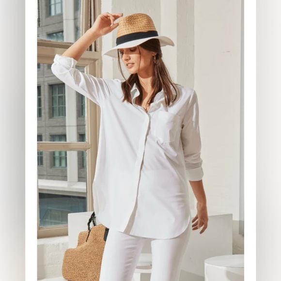 Lysse Tops - Lysse Schiffer button down size medium long sleeves